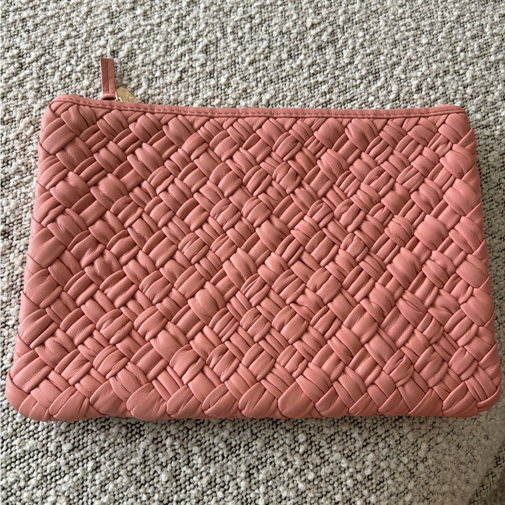 Blush Woven Clutch - Picture 5 of 7